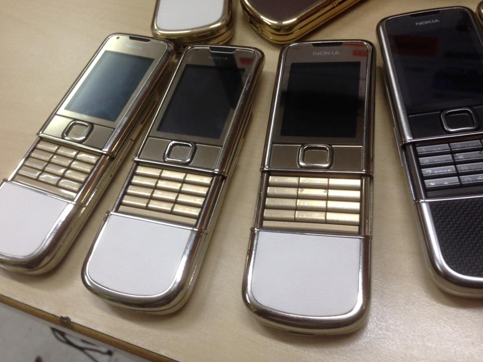 nokia-8800-tau-06.jpg nokia-8800-tau-06.jpg